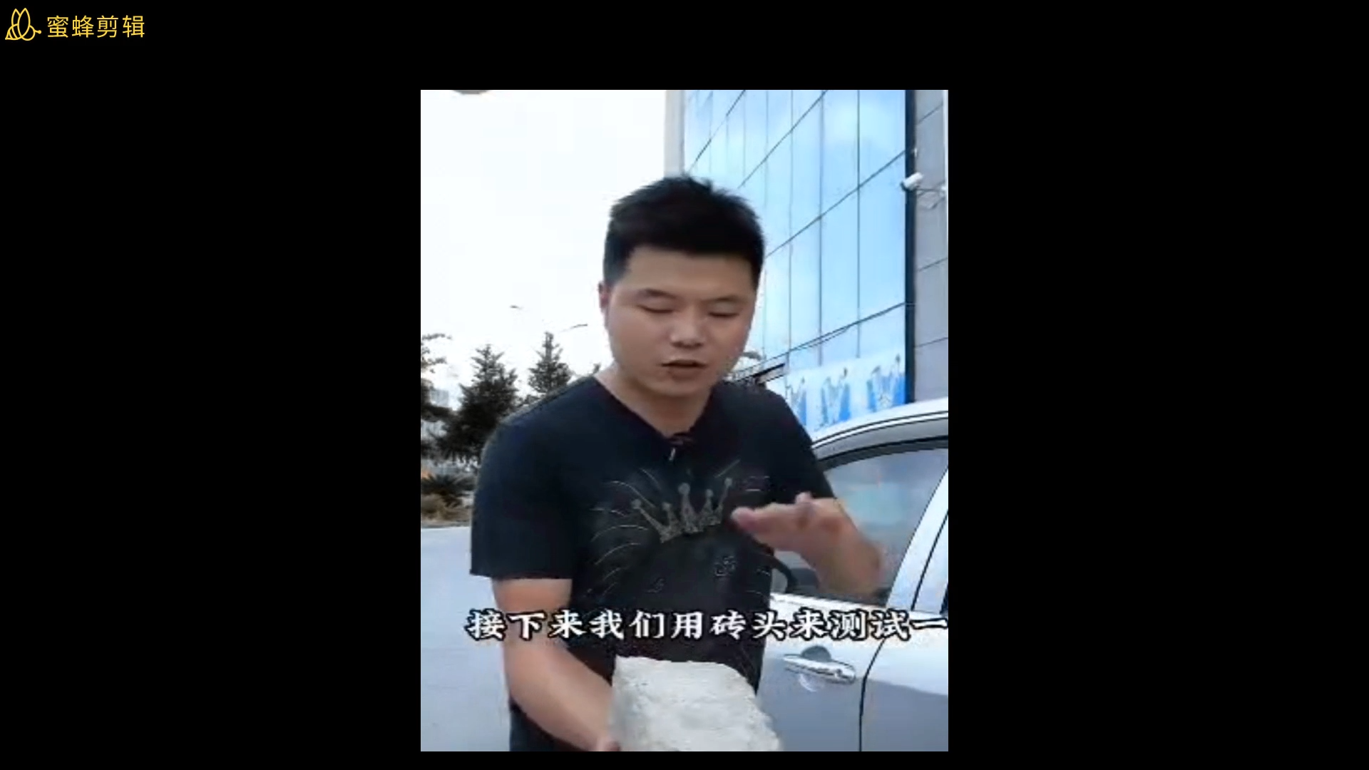 Outdoor supplies, self -rescue protection equipment, life -saving circle, car emergency window breaking machine, seat belt cutter.