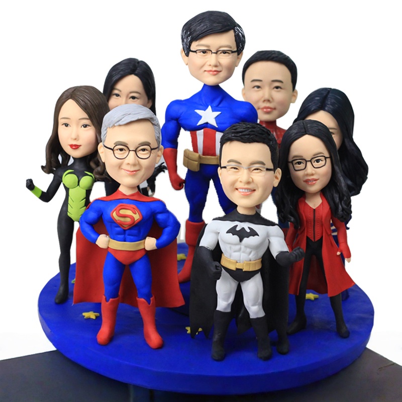 Custom Graduation Gift - Creative Surprise Souvenir for Birthdays/Weddings/Team Events - Clay Figurine Portrait Doll