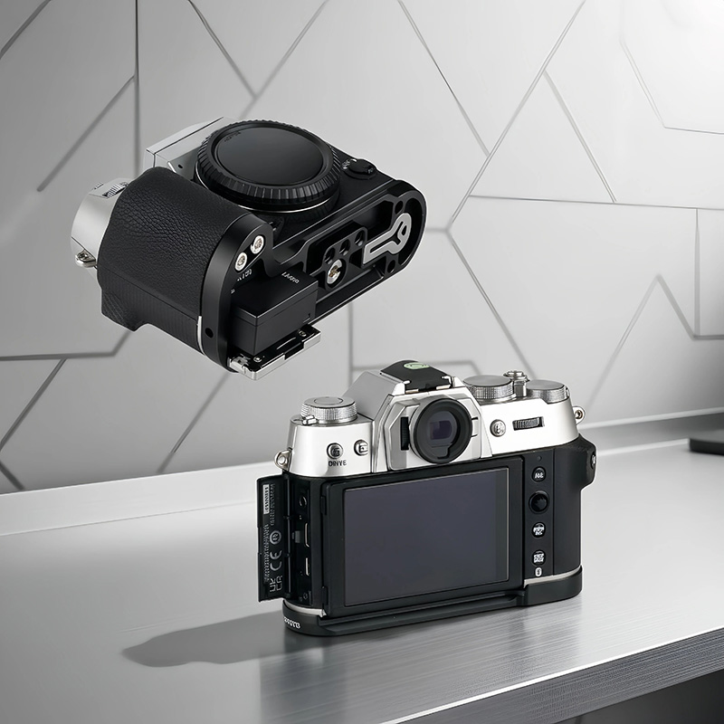 wepoto GP-XT50 Silicone L-Shape Hand Grip for FUJIFILM X-T50 Camera, Aluminum Alloy Base with Built-in Arca Quick Release Plate, Ergonomic Handle, Shutter Buttons & Hot Shoe Cover with Level – black